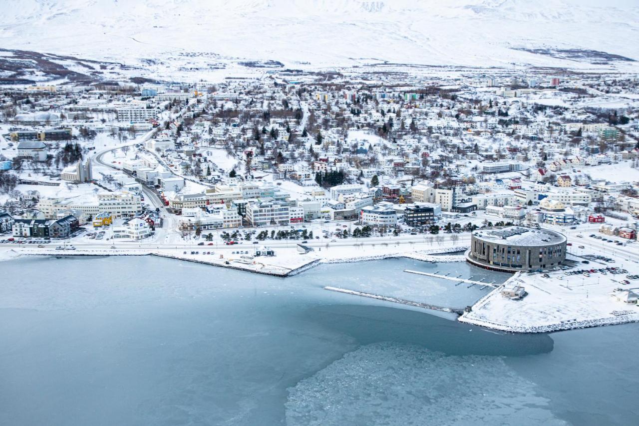 Saga Apartments Akureyri Exteriör bild